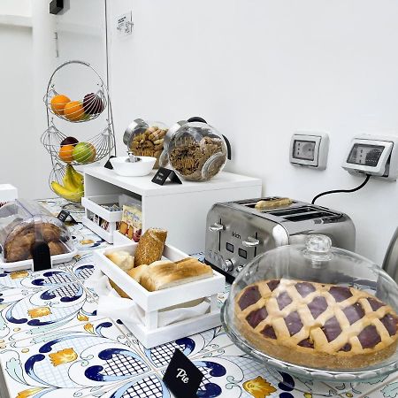 Villa Gabriella - Rooms & Breakfast Sant'Agnello Luaran gambar